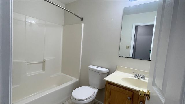 8104 Heritage Drive, Lower Macungie Twp, PA 18011