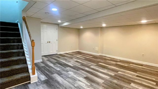 8104 Heritage Drive, Lower Macungie Twp, PA 18011