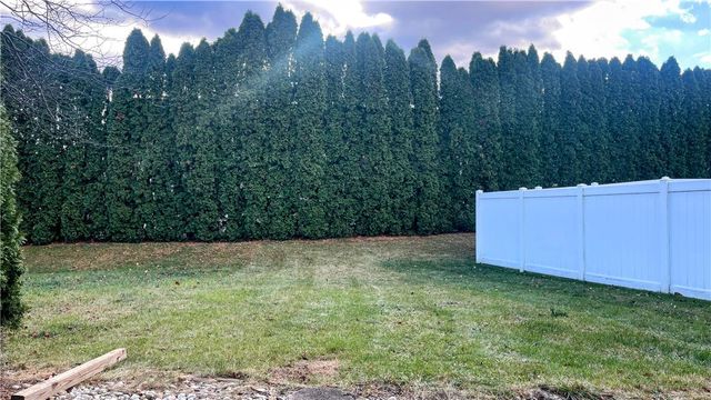 8104 Heritage Drive, Lower Macungie Twp, PA 18011