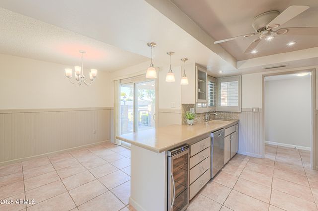 17801 N BOSWELL Boulevard, Sun City, AZ 85373