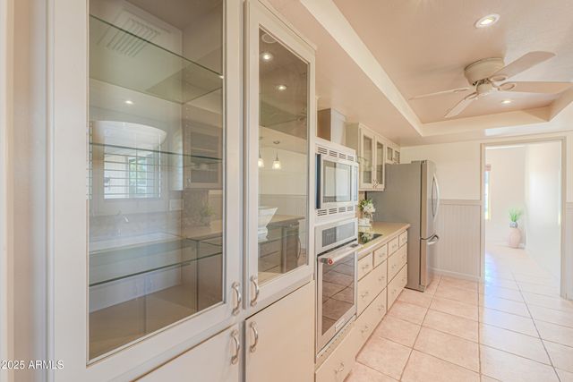 17801 N BOSWELL Boulevard, Sun City, AZ 85373