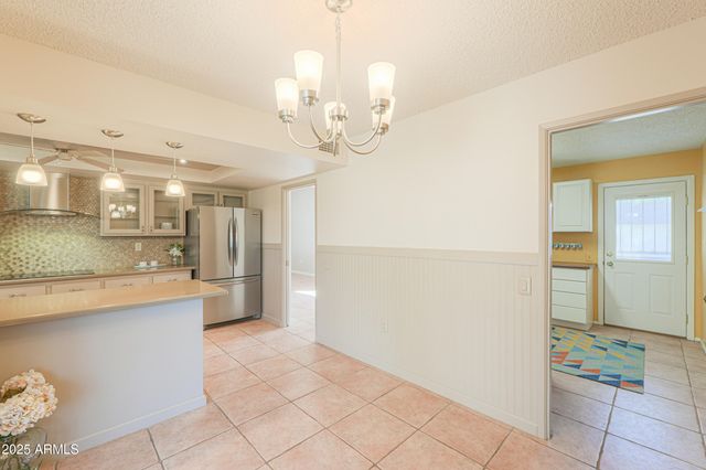 17801 N BOSWELL Boulevard, Sun City, AZ 85373