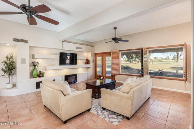 17801 N BOSWELL Boulevard, Sun City, AZ 85373