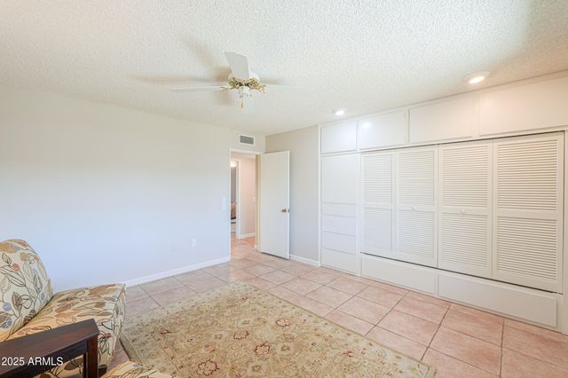 17801 N BOSWELL Boulevard, Sun City, AZ 85373