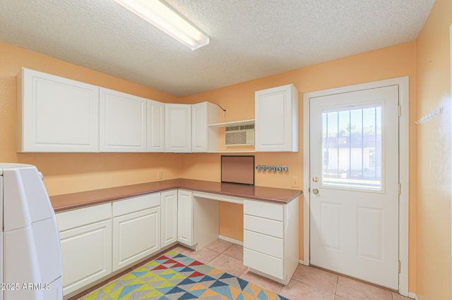 17801 N BOSWELL Boulevard, Sun City, AZ 85373