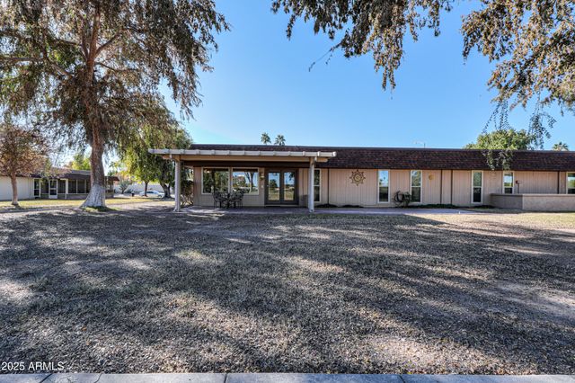 17801 N BOSWELL Boulevard, Sun City, AZ 85373