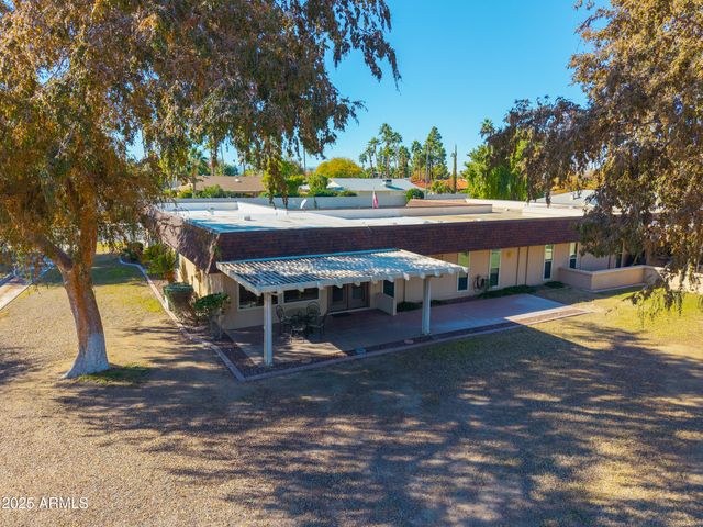 17801 N BOSWELL Boulevard, Sun City, AZ 85373