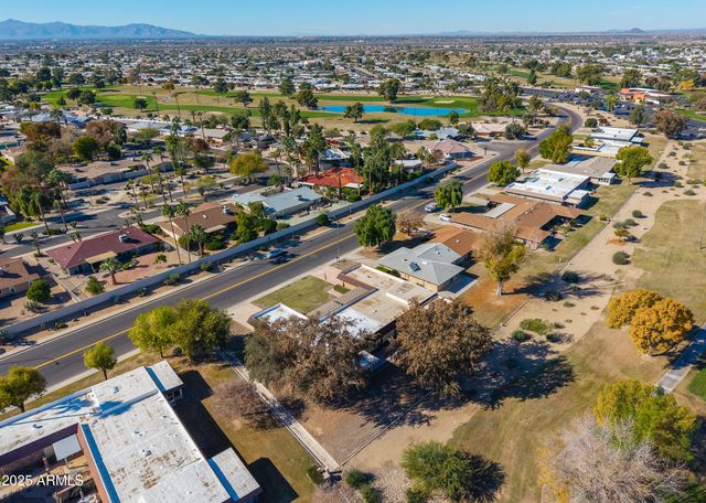 17801 N BOSWELL Boulevard, Sun City, AZ 85373