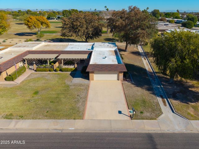 17801 N BOSWELL Boulevard, Sun City, AZ 85373