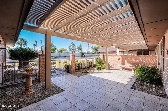 17801 N BOSWELL Boulevard, Sun City, AZ 85373