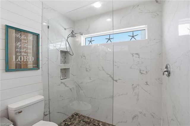 17179 Lee RD, Fort Myers, FL 33967