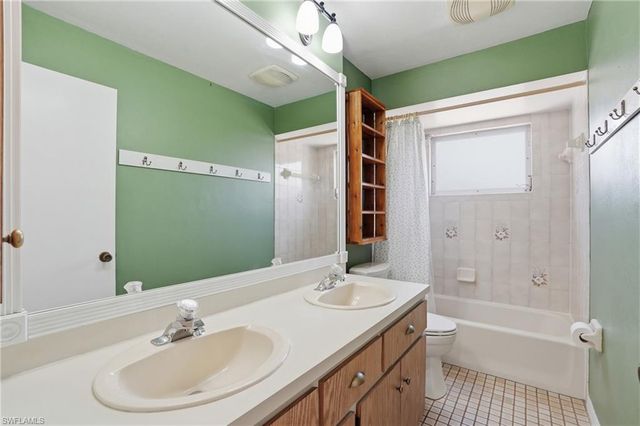 17179 Lee RD, Fort Myers, FL 33967