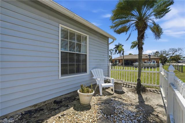 17179 Lee RD, Fort Myers, FL 33967