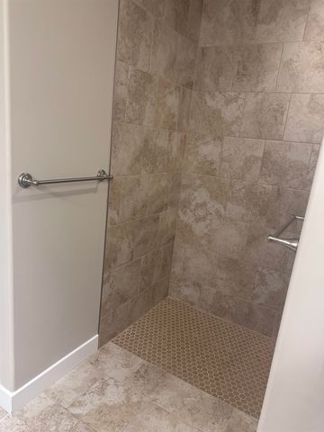 135 S Heritage Way, Andover, KS 67002