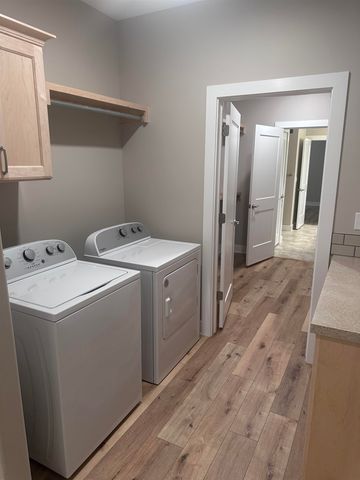 135 S Heritage Way, Andover, KS 67002