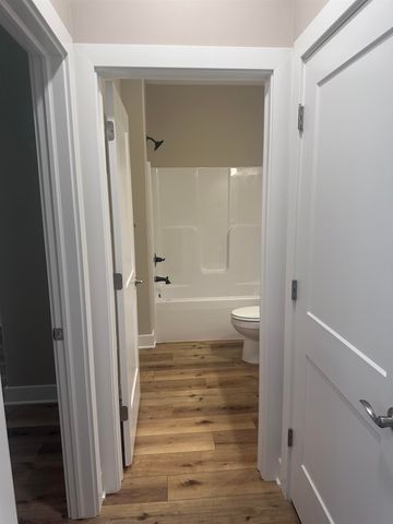 135 S Heritage Way, Andover, KS 67002