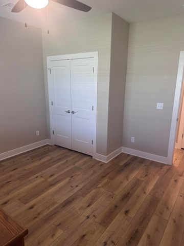 135 S Heritage Way, Andover, KS 67002