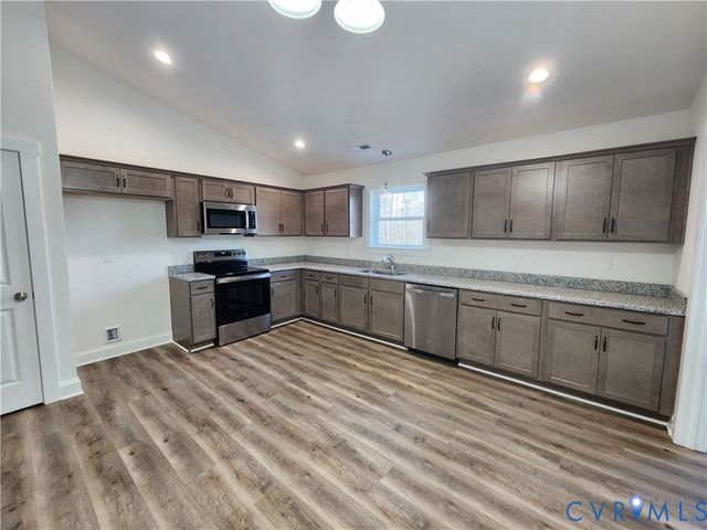 2545 Wickham Rd, Bumpass, VA 23024