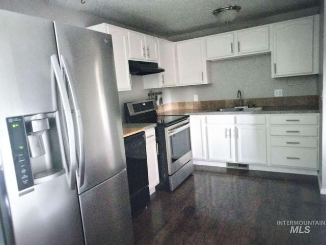 335 NW 19th St S, Ontario, OR 97914