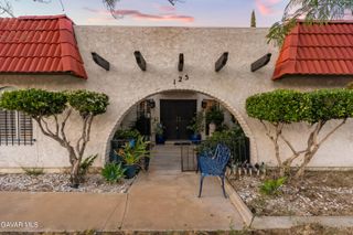 125 Lakeview Drive, Palmdale, CA 93551