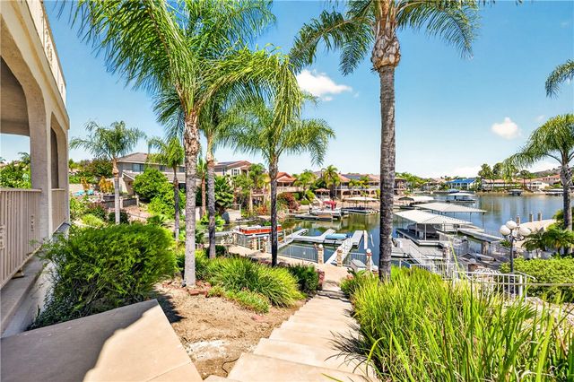 24140 Cruise Circle, Canyon Lake, CA 92587