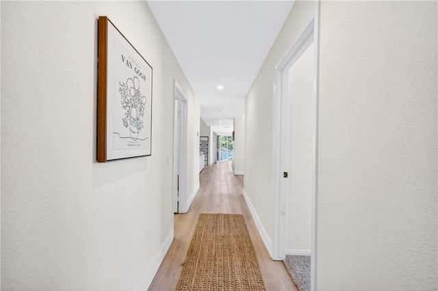 24140 Cruise Circle, Canyon Lake, CA 92587
