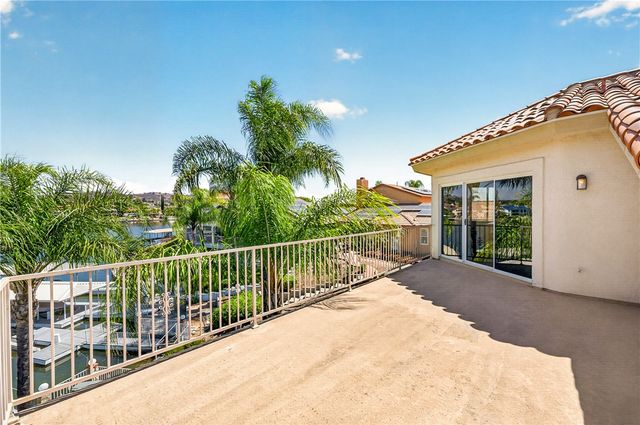 24140 Cruise Circle, Canyon Lake, CA 92587