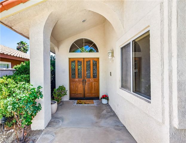 24140 Cruise Circle, Canyon Lake, CA 92587