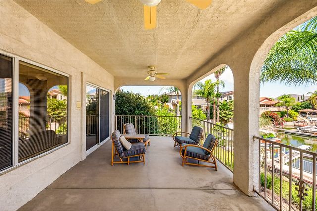 24140 Cruise Circle, Canyon Lake, CA 92587