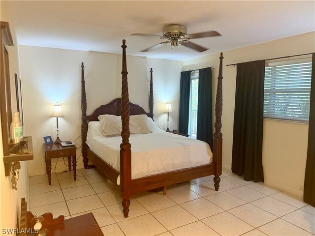 5281 Teak Wood DR, Naples, FL 34119