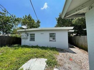 644 NW 15th Ter 1, Fort Lauderdale, FL 33311