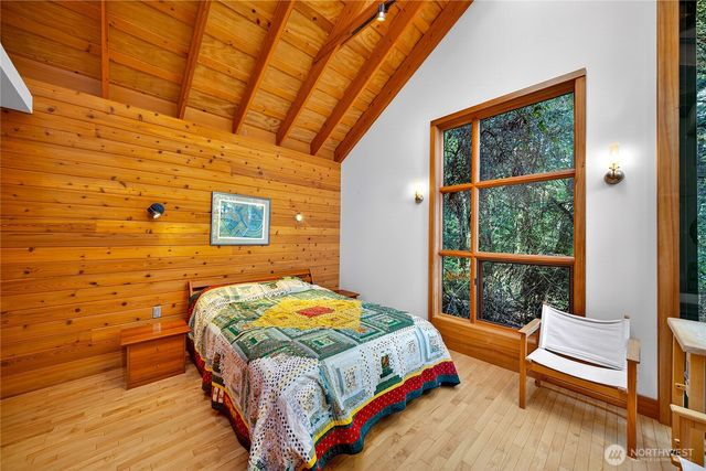 7457 Holiday Boulevard, Anacortes, WA 98221