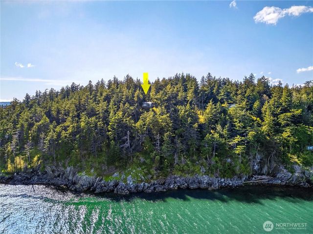 7457 Holiday Boulevard, Anacortes, WA 98221