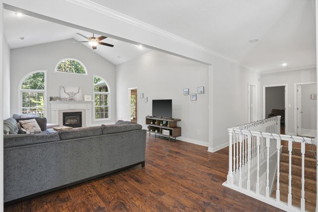 2709 CHAPEL WOOD TERR, Columbia, MO 65203