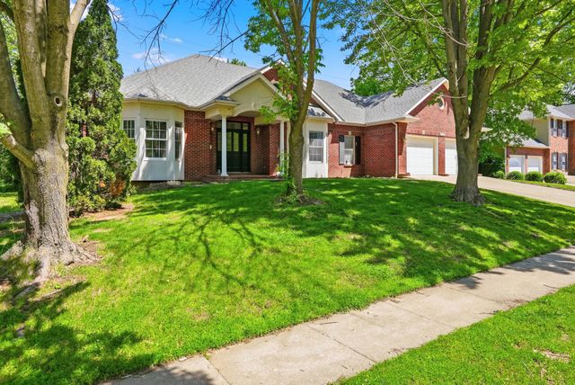 2709 CHAPEL WOOD TERR, Columbia, MO 65203