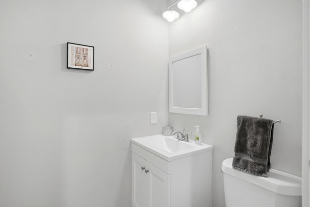 2709 CHAPEL WOOD TERR, Columbia, MO 65203