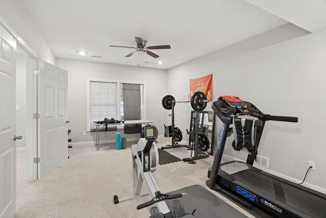 2709 CHAPEL WOOD TERR, Columbia, MO 65203