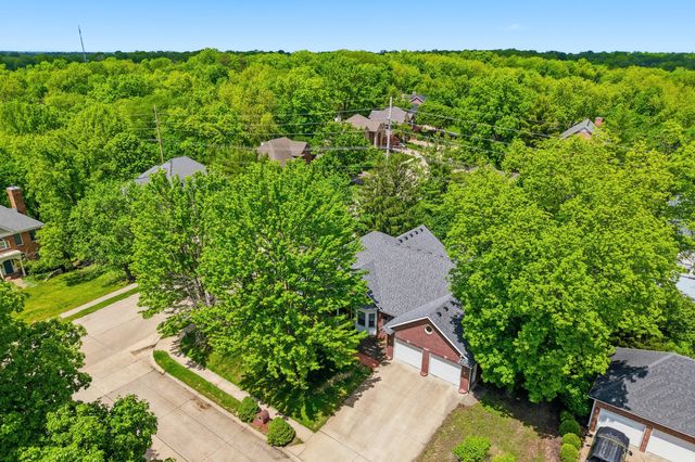 2709 CHAPEL WOOD TERR, Columbia, MO 65203