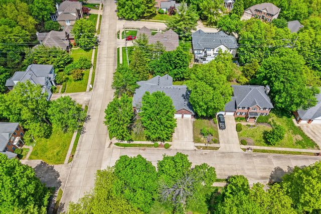 2709 CHAPEL WOOD TERR, Columbia, MO 65203