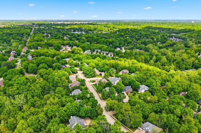 2709 CHAPEL WOOD TERR, Columbia, MO 65203