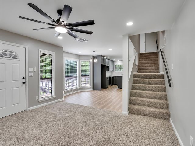 351 White Oak Drive, Houston, TX 77336