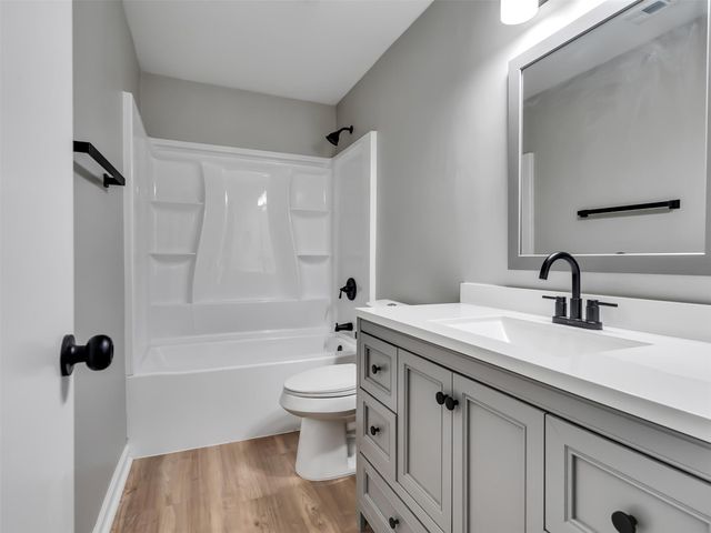 351 White Oak Drive, Houston, TX 77336