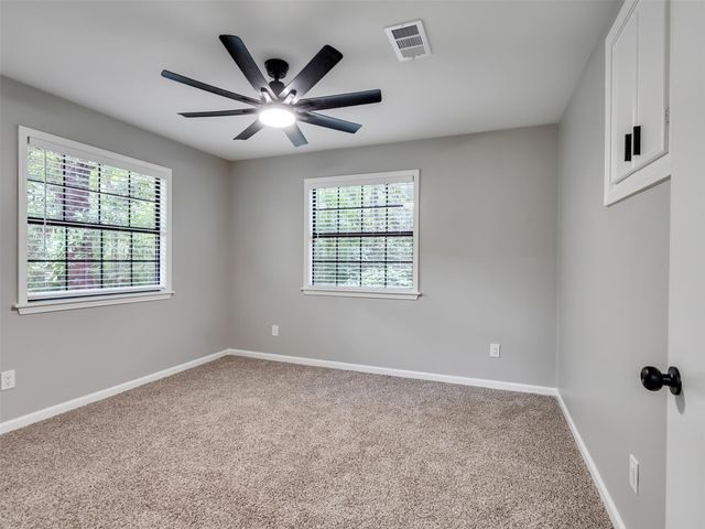 351 White Oak Drive, Houston, TX 77336