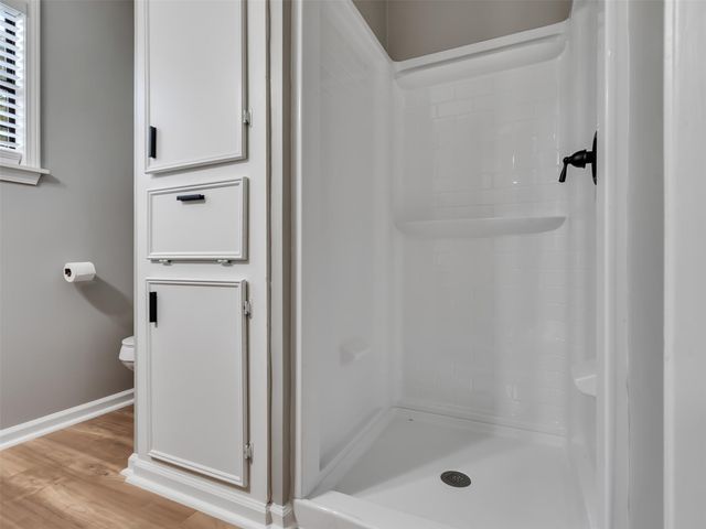 351 White Oak Drive, Houston, TX 77336