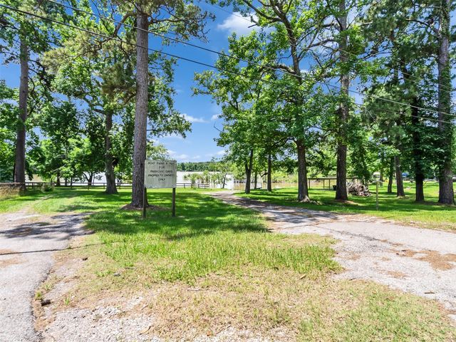 351 White Oak Drive, Houston, TX 77336