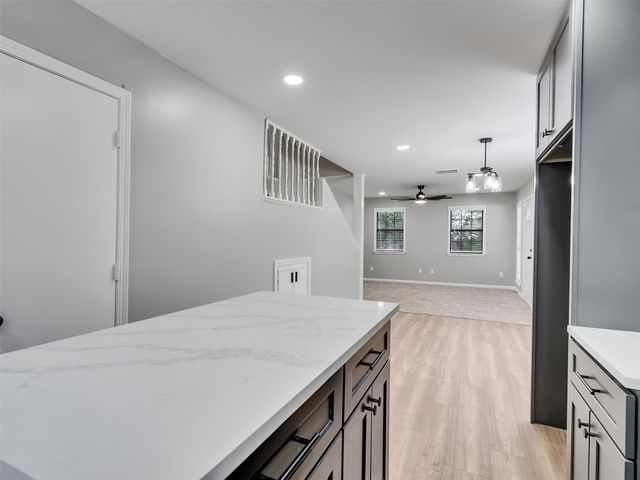 351 White Oak Drive, Houston, TX 77336