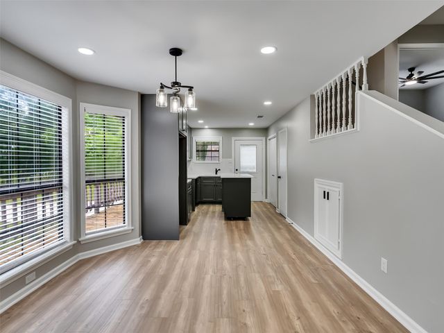 351 White Oak Drive, Houston, TX 77336