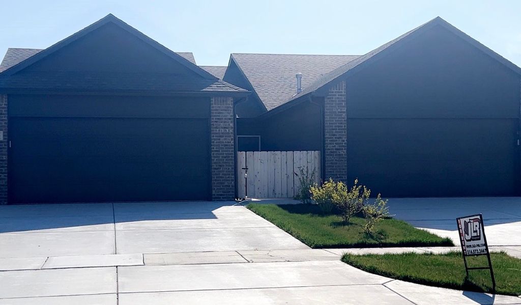 16325-16327 W Lynndale Strret, Goddard, KS 67052