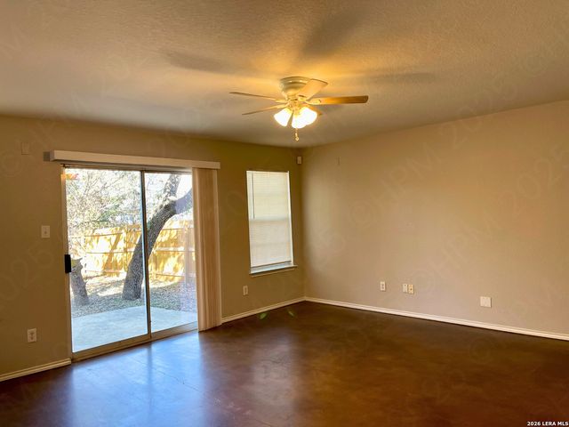 6119 Ironmill Creek, Converse, TX 78109