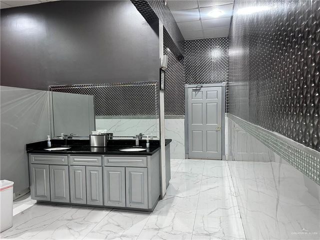 6805 S Jackson Road, Pharr, TX 78577